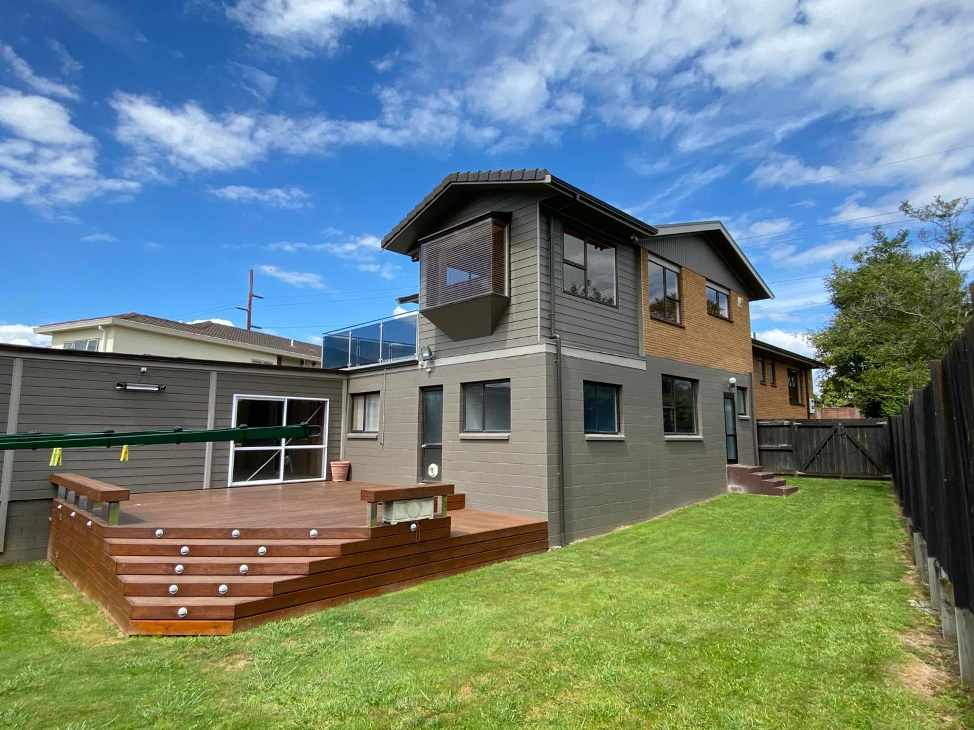 Spacious Retreat With Mountain View Rotorua Ngoại thất bức ảnh