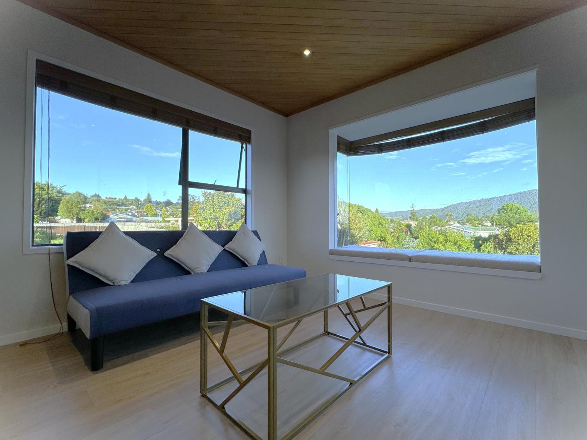 Spacious Retreat With Mountain View Rotorua Ngoại thất bức ảnh