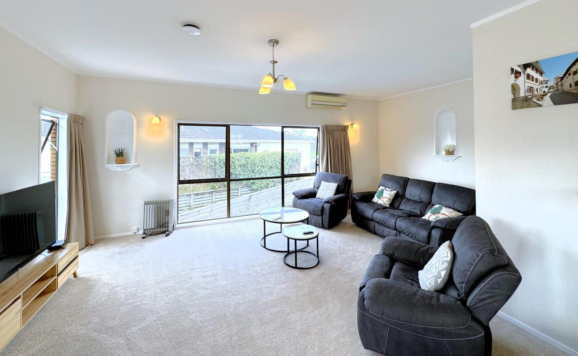 Spacious Retreat With Mountain View Rotorua Ngoại thất bức ảnh